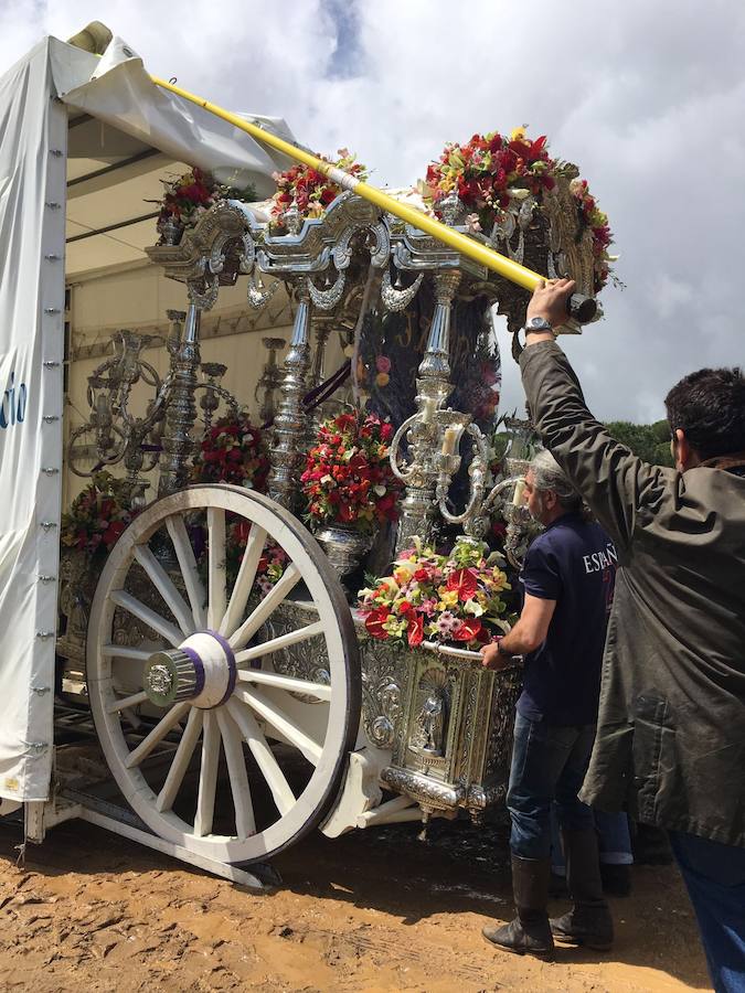 Al Rocío desde Jaén con la lluvia como compañía