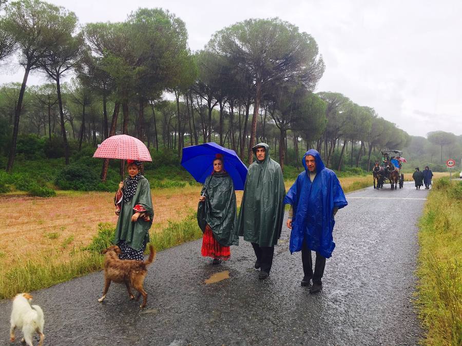 Al Rocío desde Jaén con la lluvia como compañía