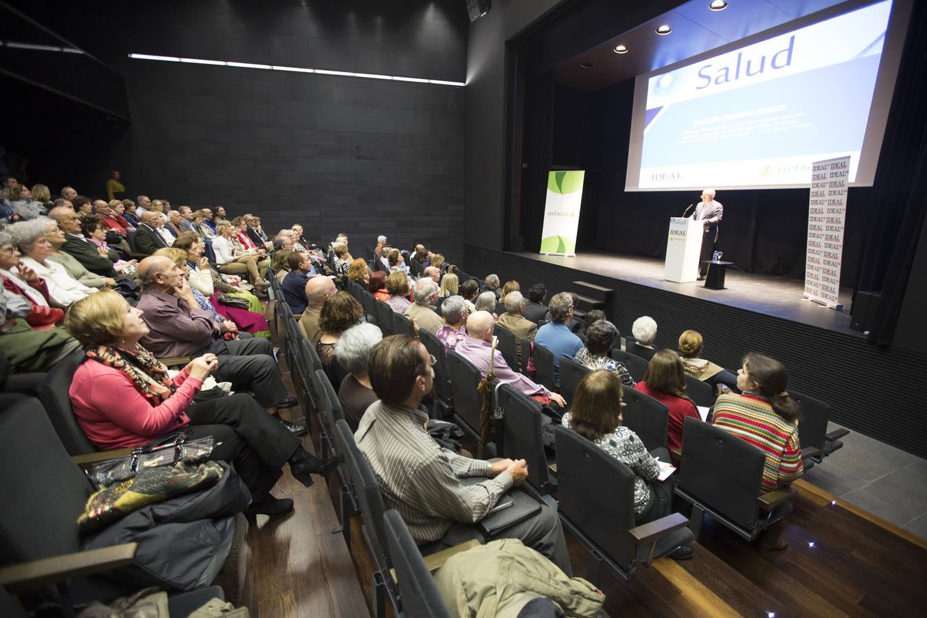 Con 68 euros al mes por paciente la cirugía protésica devuelve la calidad de vida