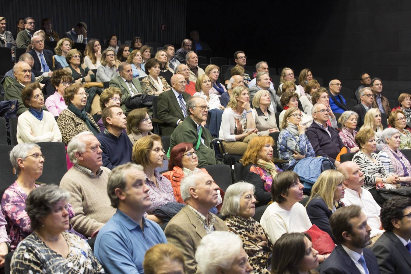 Con 68 euros al mes por paciente la cirugía protésica devuelve la calidad de vida