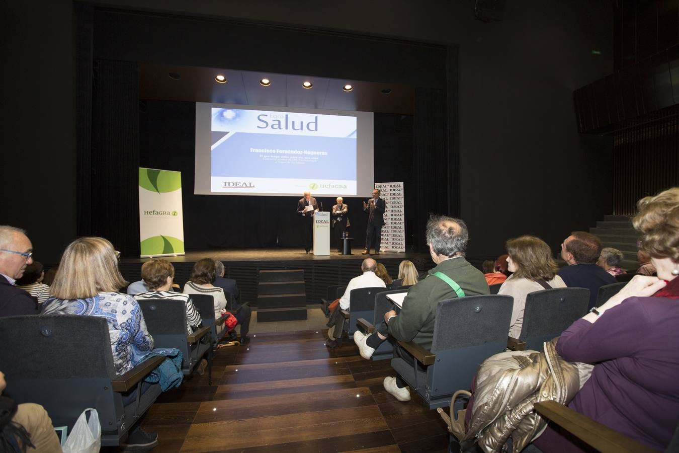 Con 68 euros al mes por paciente la cirugía protésica devuelve la calidad de vida