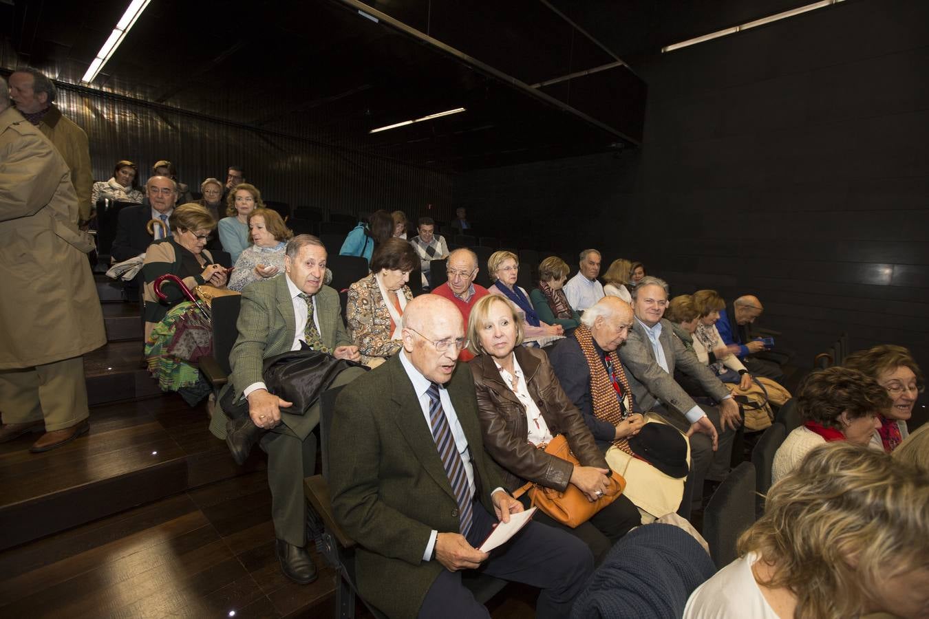 Con 68 euros al mes por paciente la cirugía protésica devuelve la calidad de vida