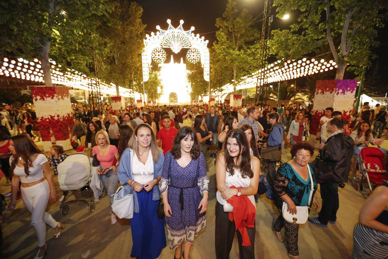 Granada enciende siete días de feria