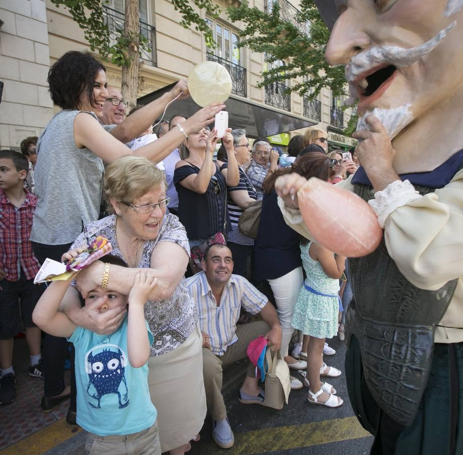 La Tarasca se pone flamenca