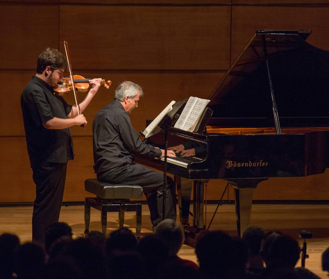 Jóvenes talentos de la música de Granada en el FEX