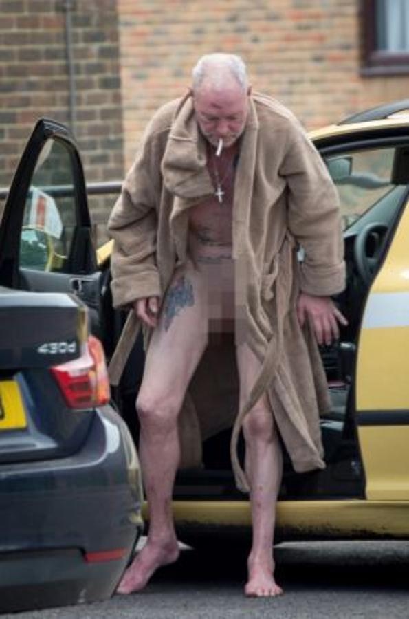 El ex futbolista Paul Gascoigne deambula desnudo y borracho por Inglaterra