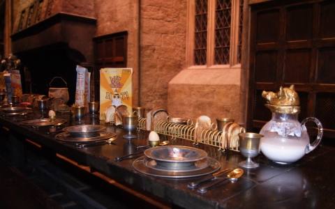 ¿Quieres desayunar en el castillo de Hogwarts  con Harry Potter?