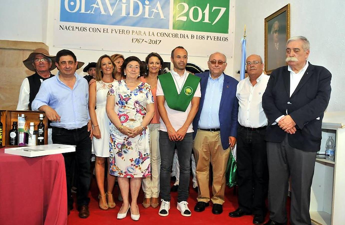 Iniesta, hijo adoptivo de Carboneros y colono de honor de Olavidia