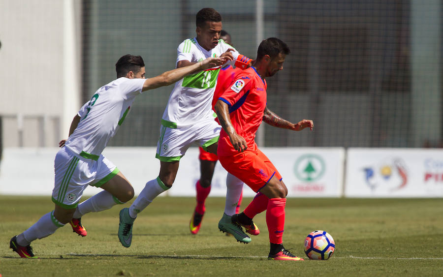 Las mejores imágenes del Granada CF - Argelia sub 23