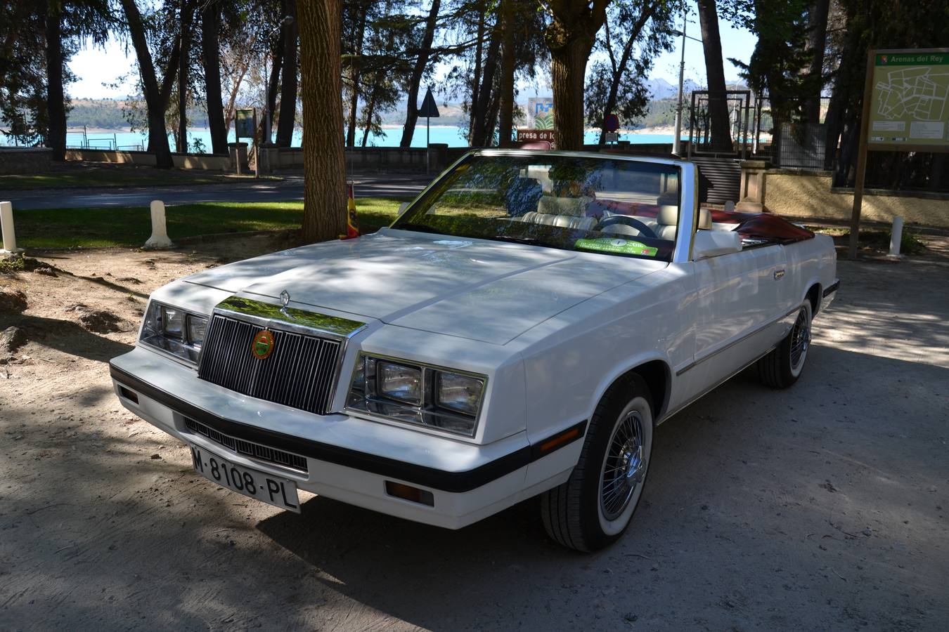 III concentración de coches clásicos en Cacín