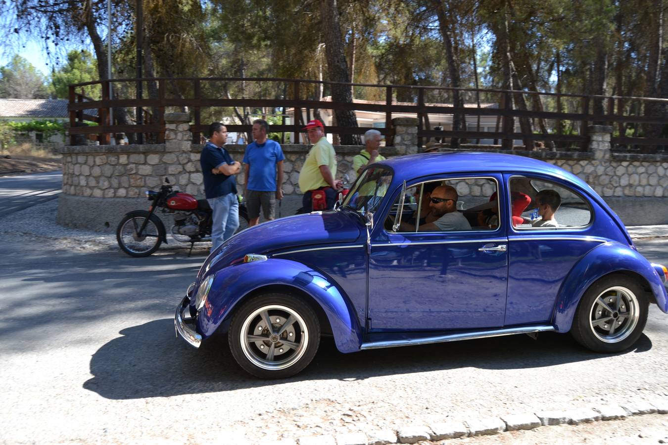 III concentración de coches clásicos en Cacín