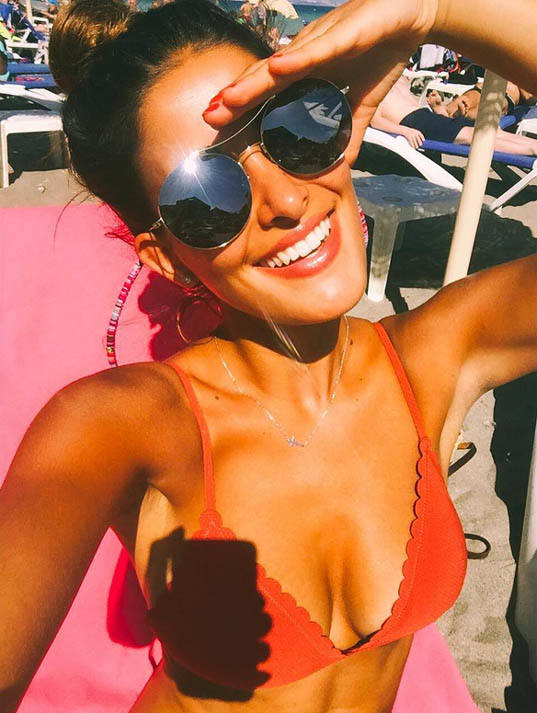 Las mejores fotos de la camarera de First Dates