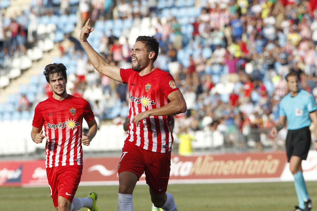 El Almería tumba al Rayo por efectividad