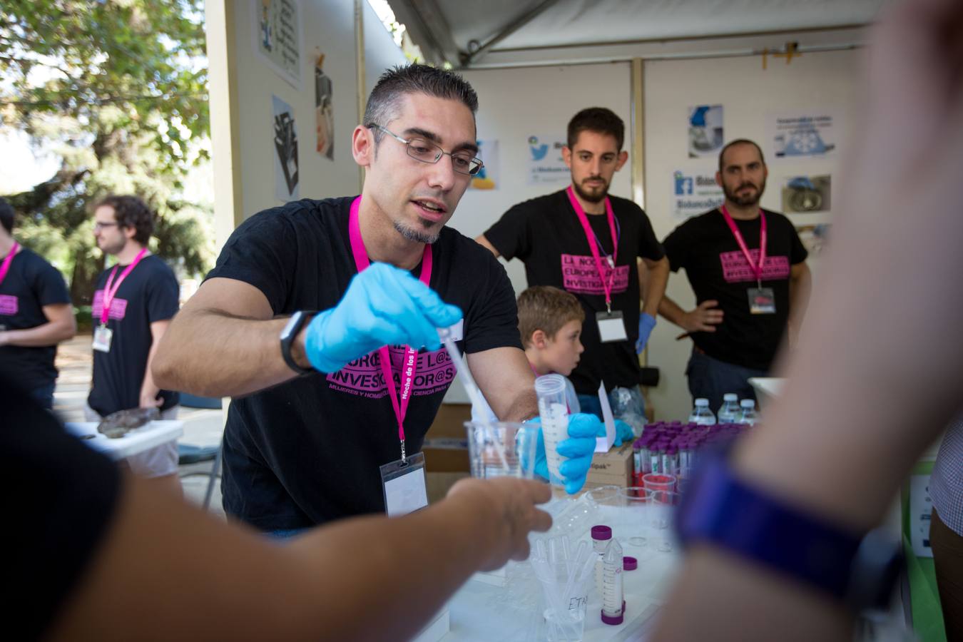 La ciencia sale del laboratorio y entra en el Salón