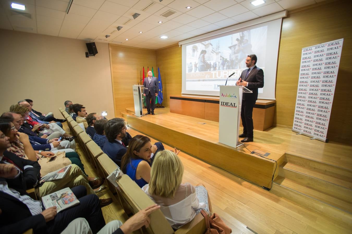 Foro de Turismo de IDEAL (1)