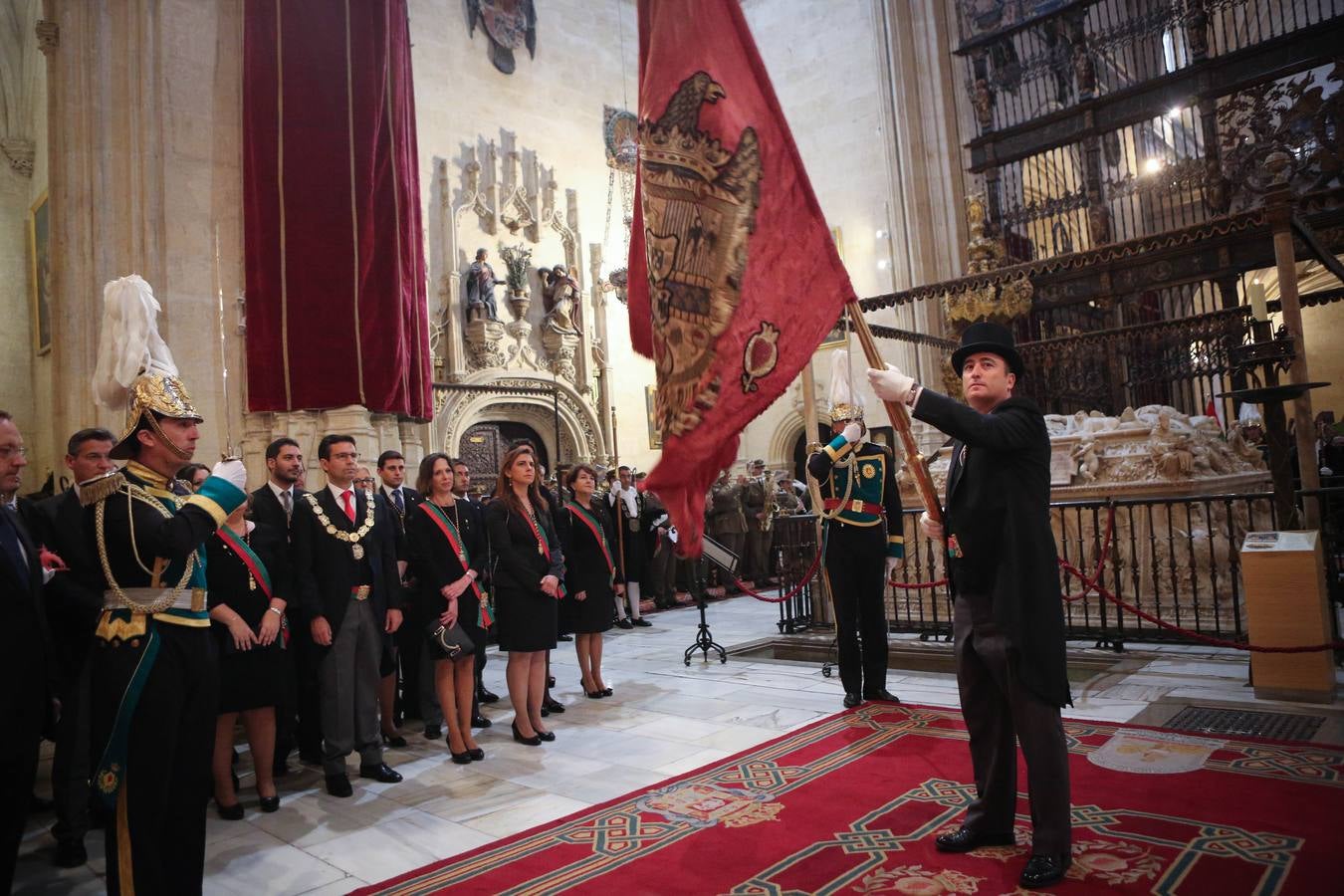 Granada celebra el día de la Fiesta Nacional de España