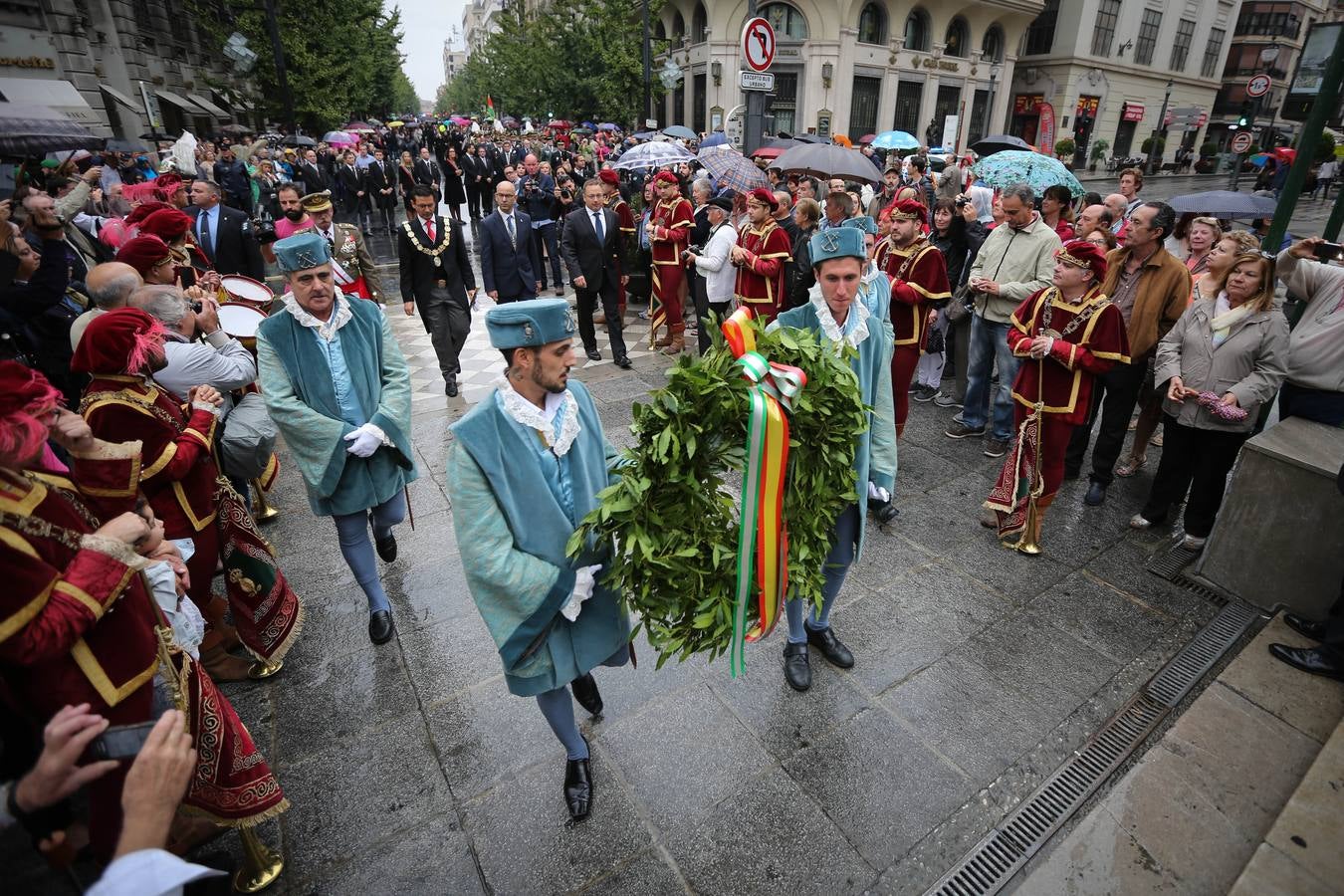 Granada celebra el día de la Fiesta Nacional de España