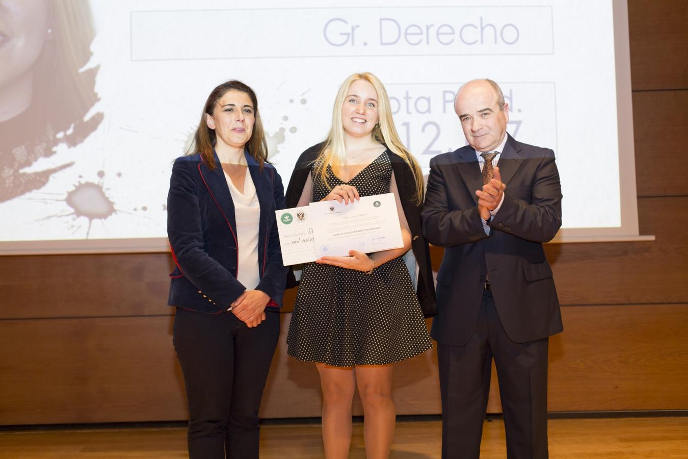 La Caja Rural y la UGR premian el talento y la excelencia académica