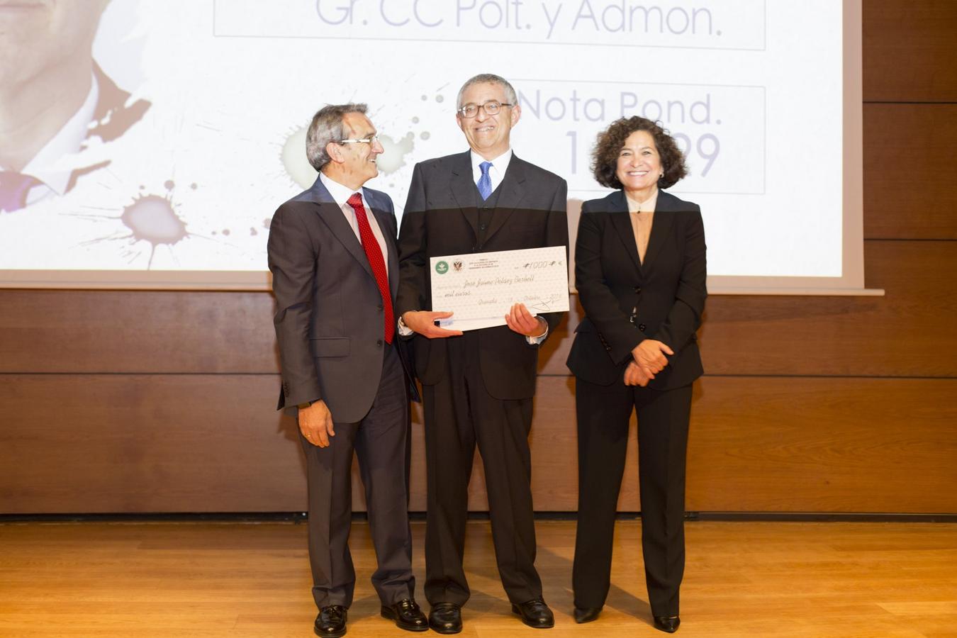 La Caja Rural y la UGR premian el talento y la excelencia académica