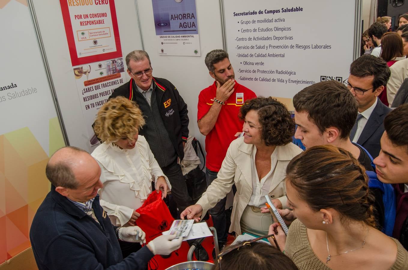 Jornada de recepción en la UGR