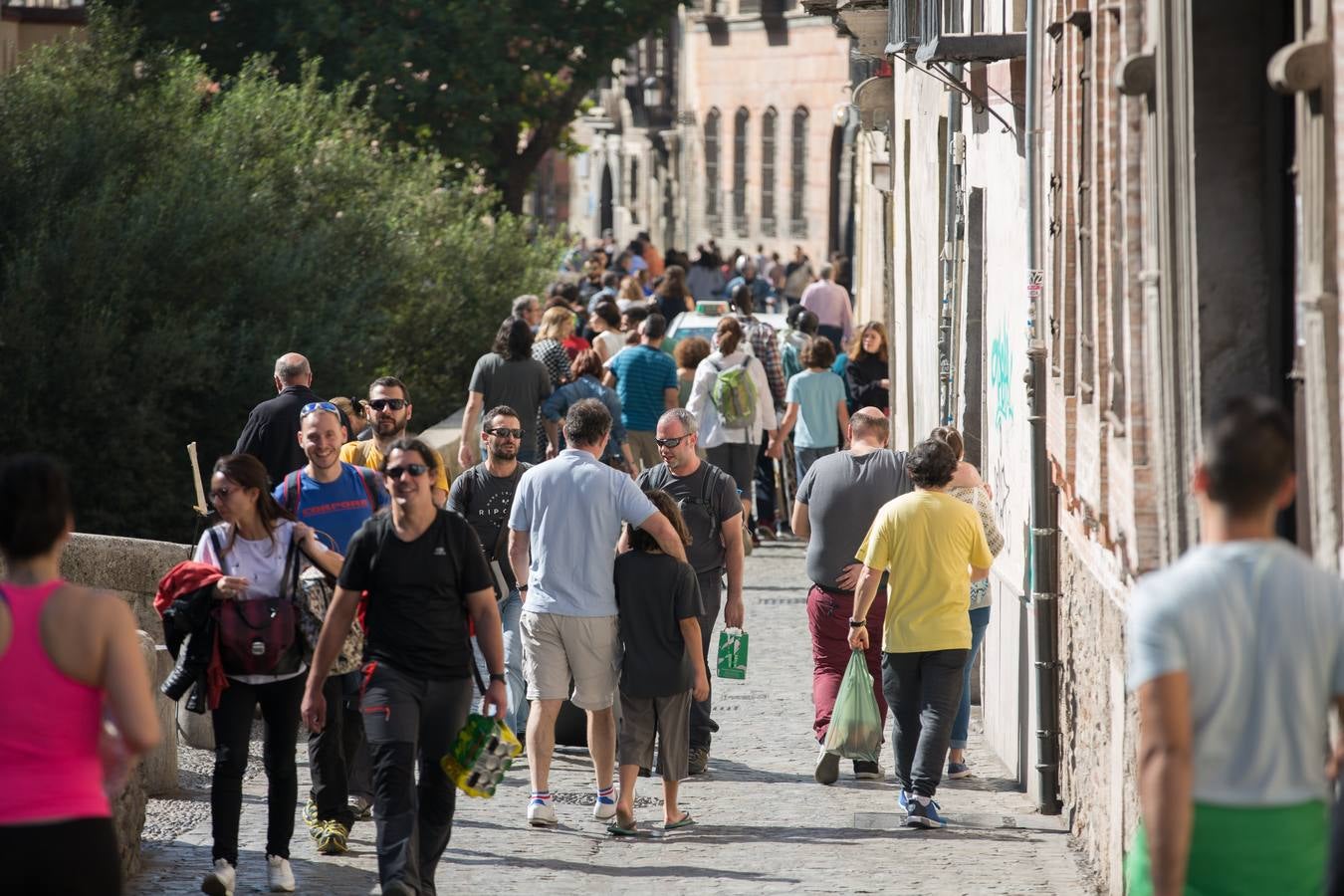 Granada, de bote en bote