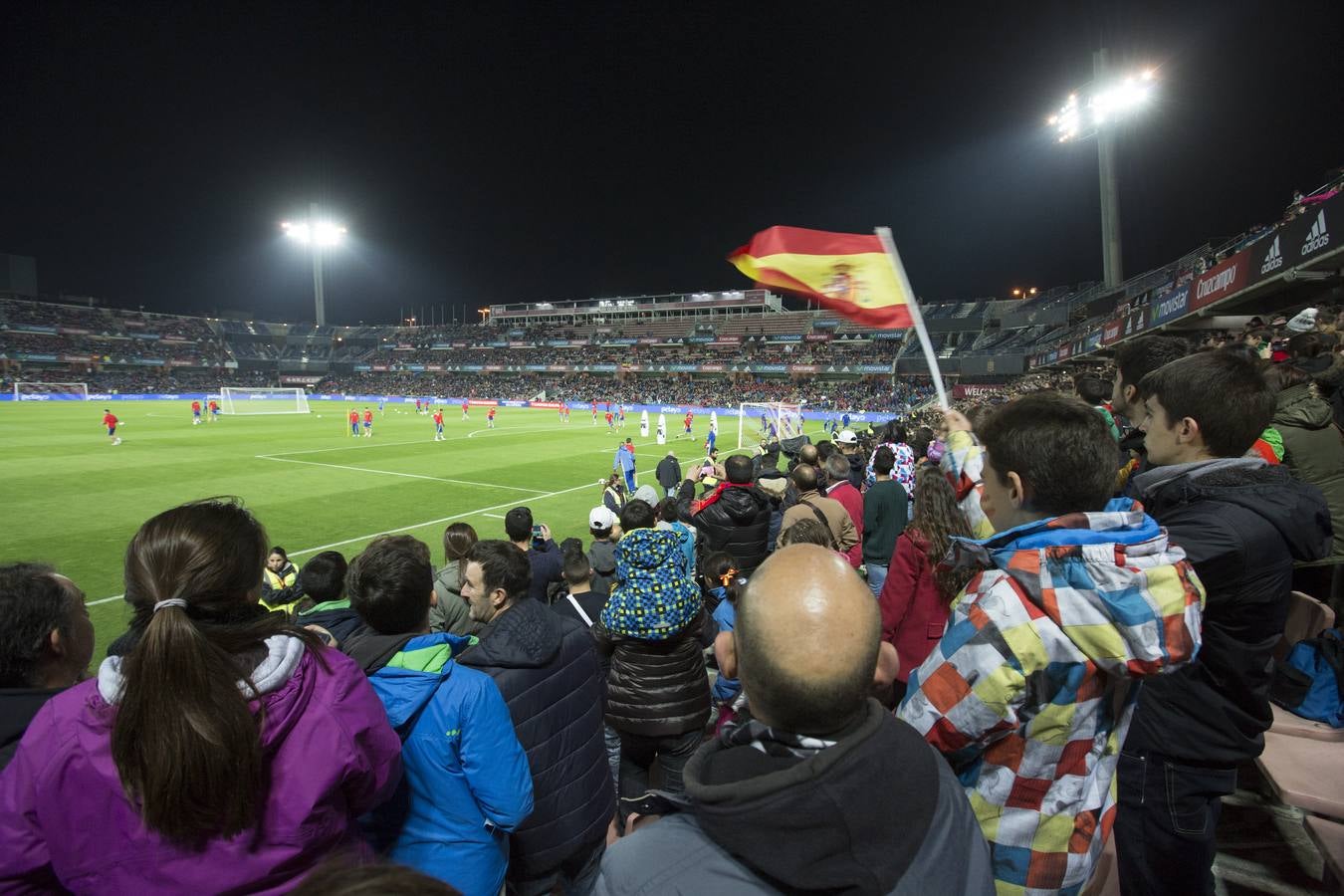 Ambiente de partido para un entrenamiento de &#039;La Roja&#039;