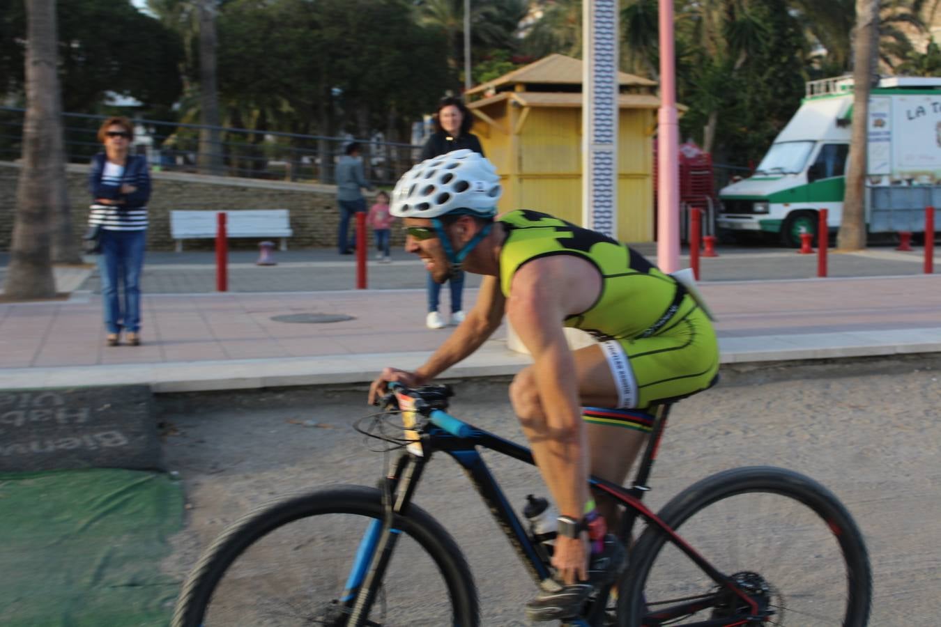 El deporte brilla en Carboneras