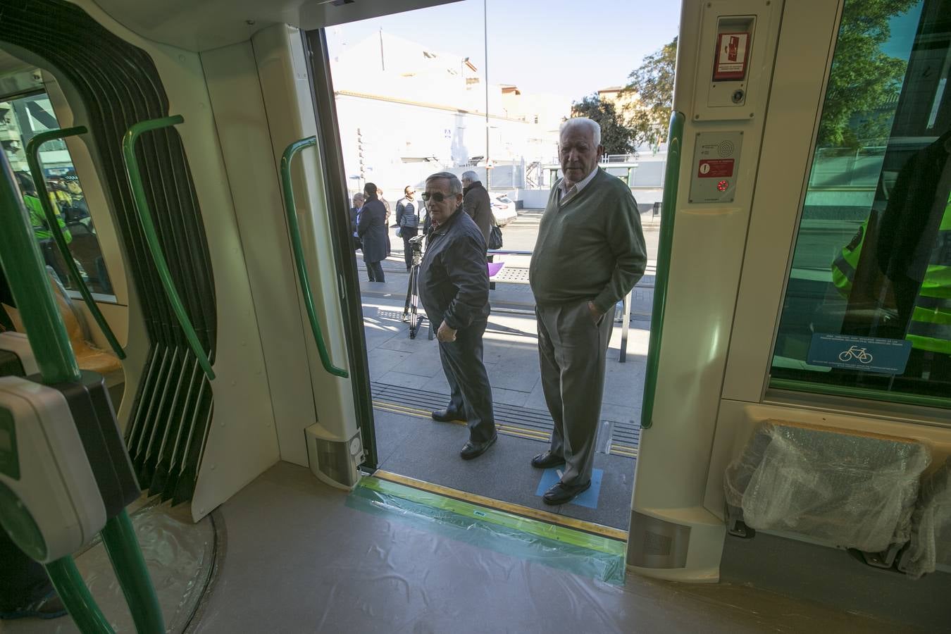 El metro en pruebas ya llega al Zaidín