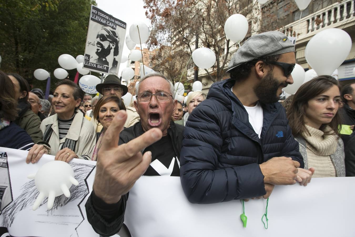 Granada vuelve a gritar para por su sanidad