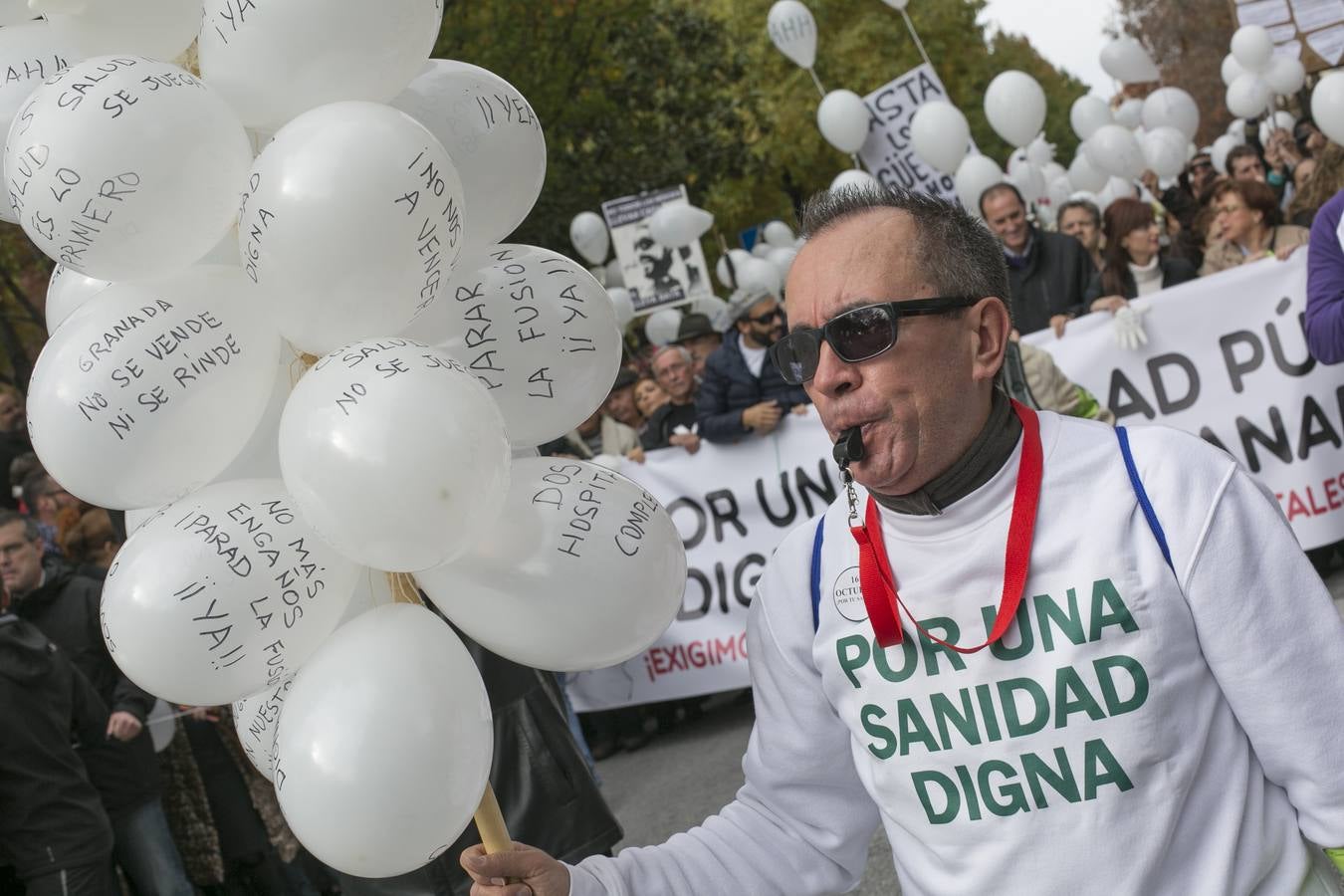 Granada vuelve a gritar para por su sanidad