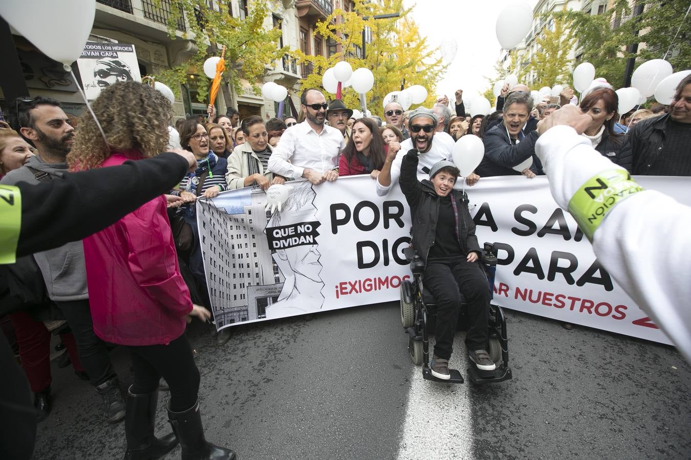 Granada vuelve a gritar para por su sanidad