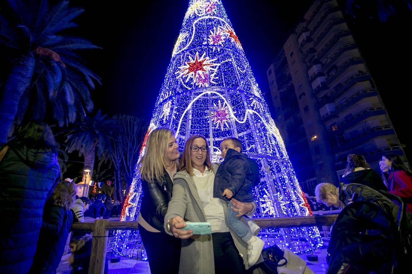 La Navidad se ilumina en la Costa a ritmo de gospel