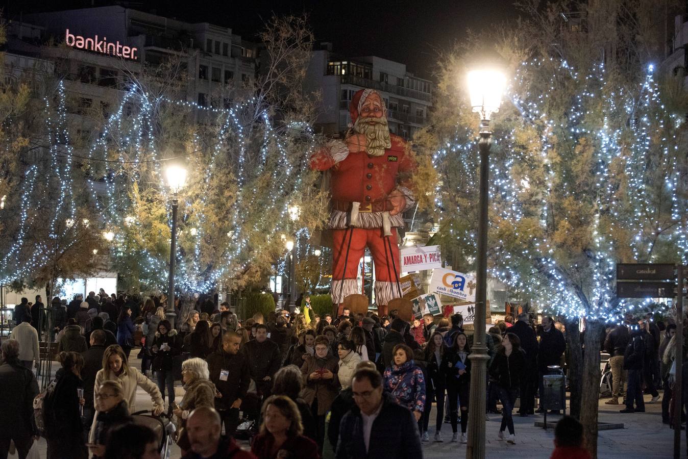 1,5 millones de &#039;leds&#039; iluminan la Navidad de Granada
