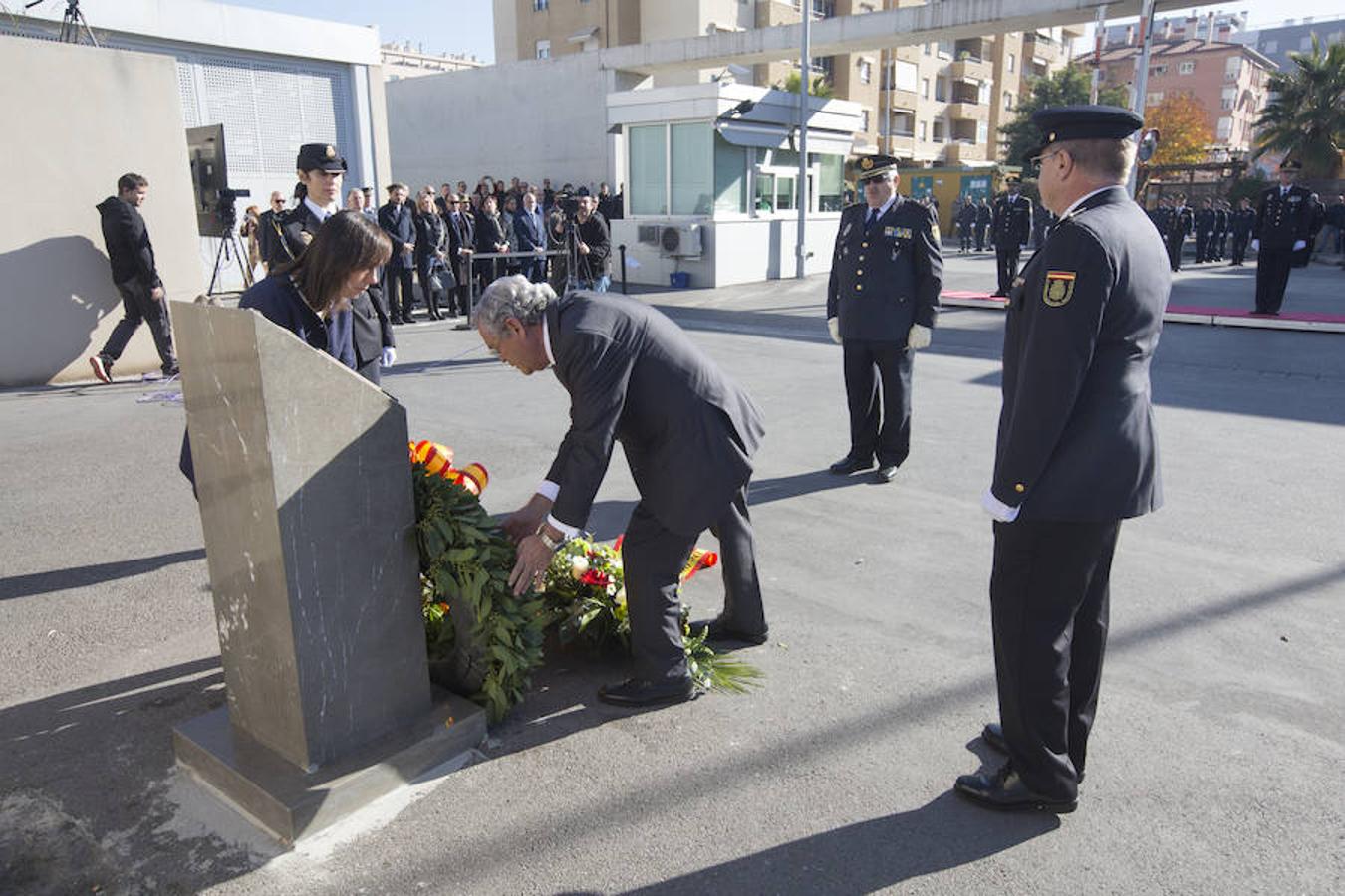 Homenaje a los policías caídos en acto de servicio