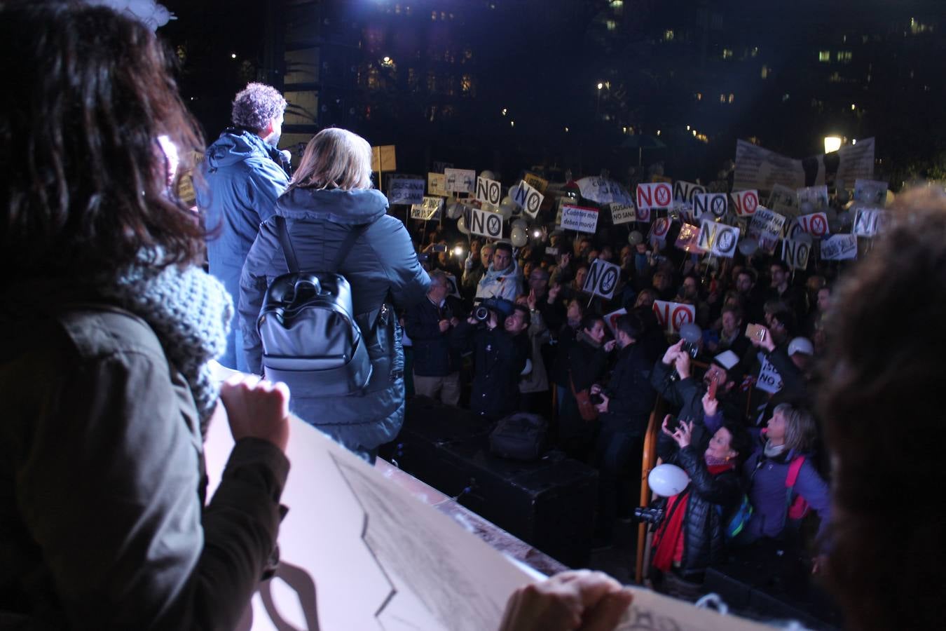 Unas 2.000 personas protestan en Jaén contra el «caos sanitario»