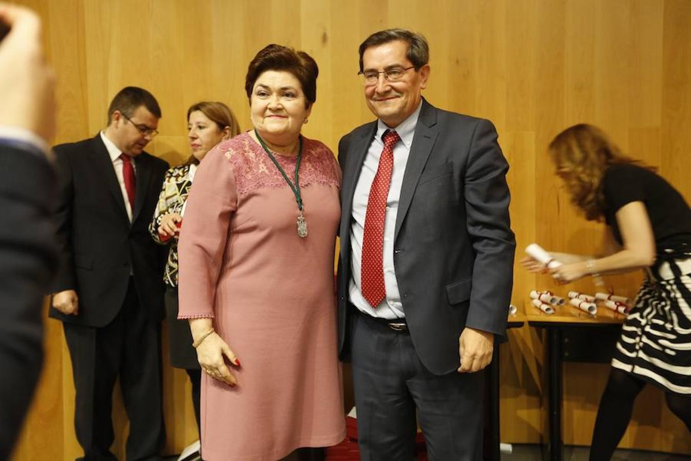 Medallas por un cuarto de siglo trabajando en Diputación