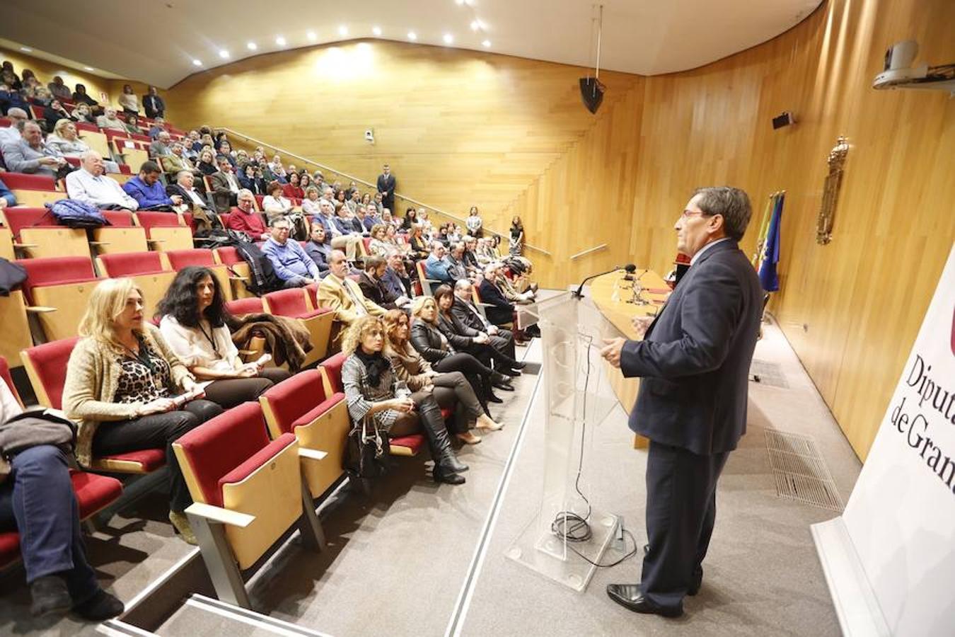 Medallas por un cuarto de siglo trabajando en Diputación