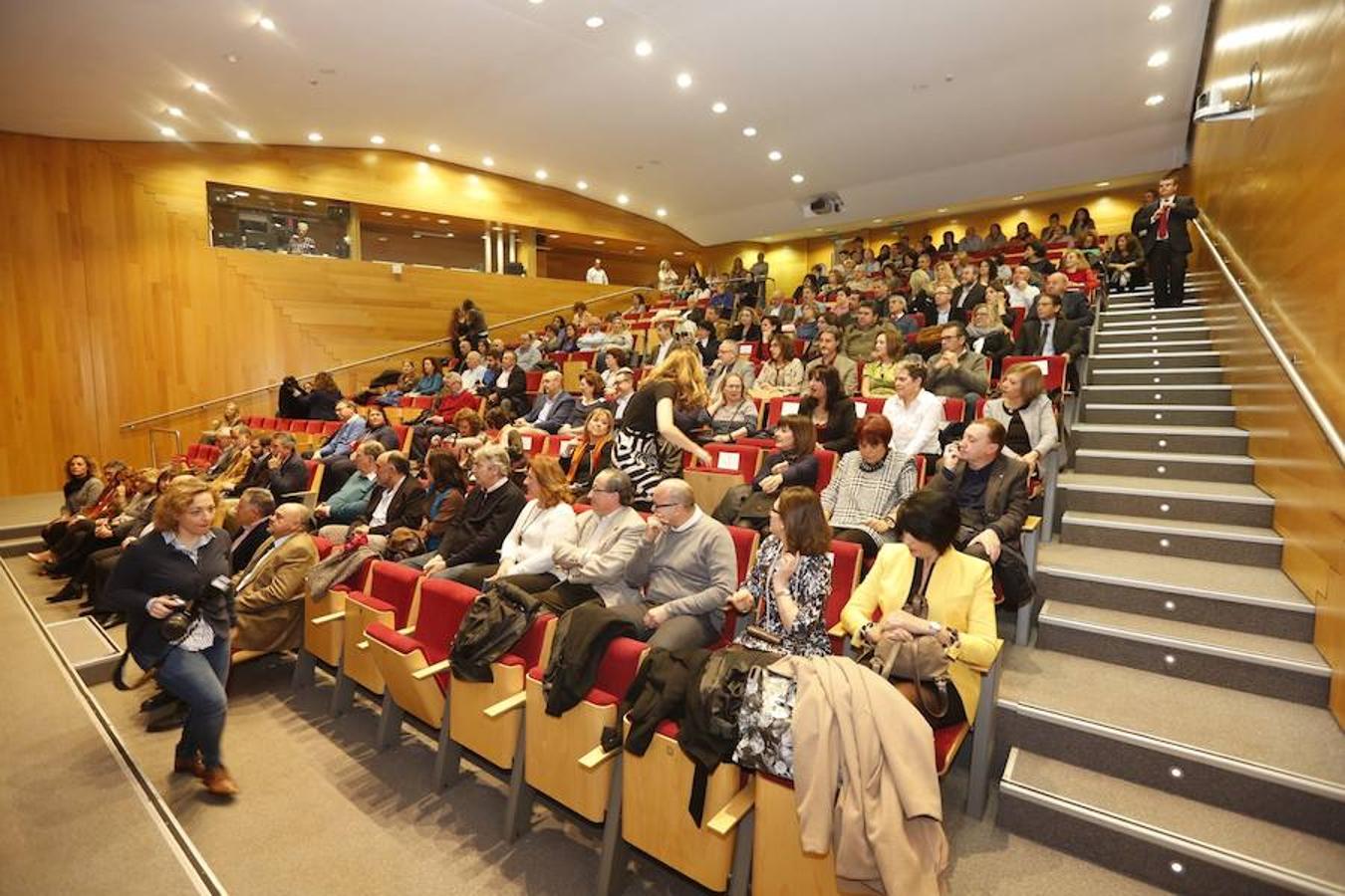 Medallas por un cuarto de siglo trabajando en Diputación