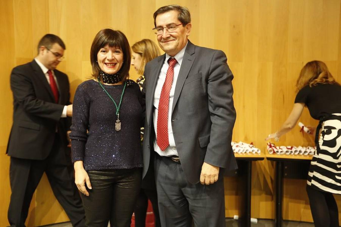 Medallas por un cuarto de siglo trabajando en Diputación