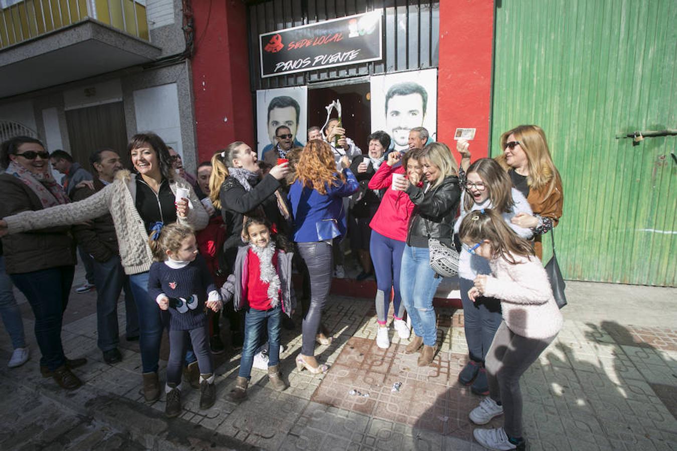 Izquierda Unida celebra el premio de la Lotería de Navidad
