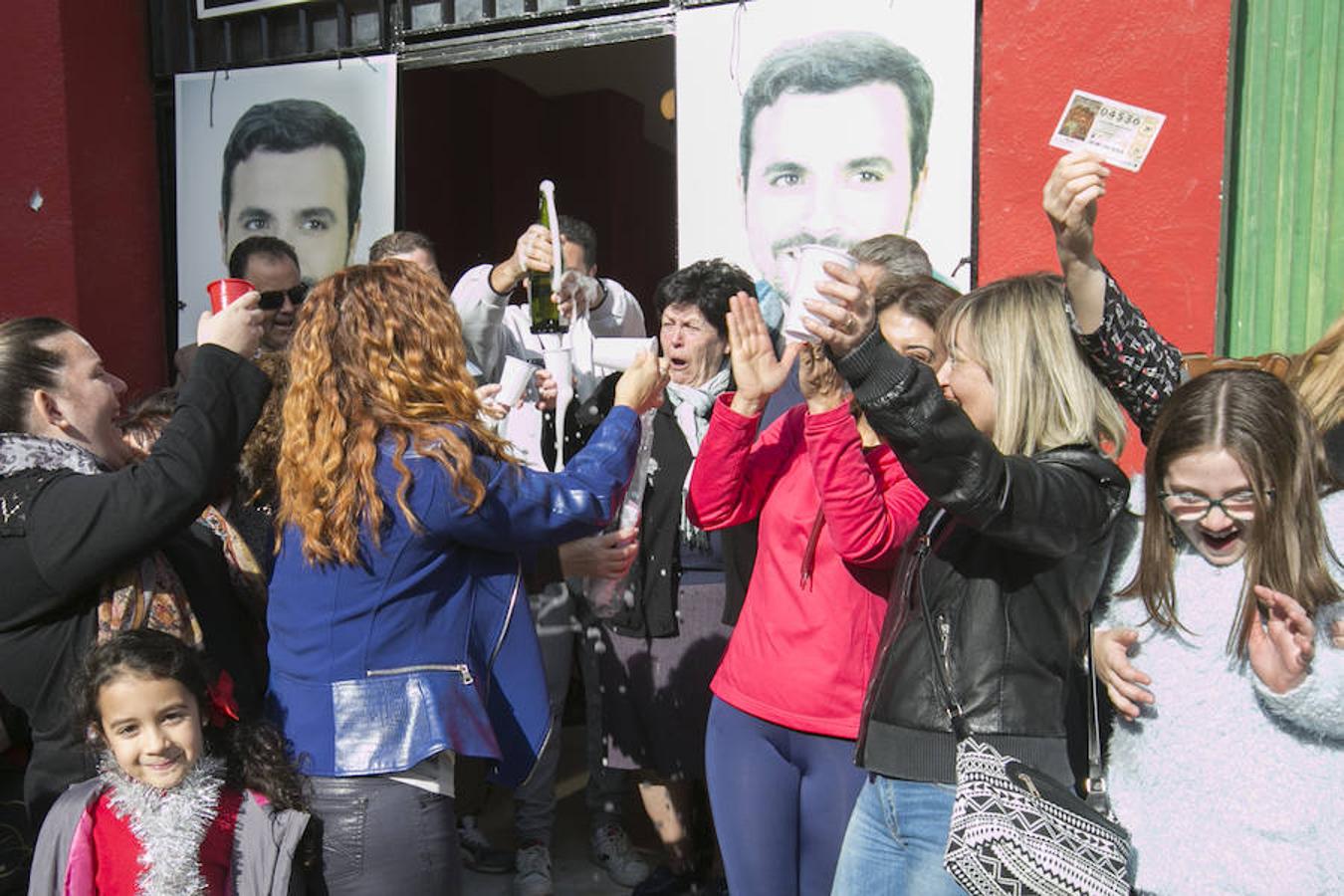 Izquierda Unida celebra el premio de la Lotería de Navidad