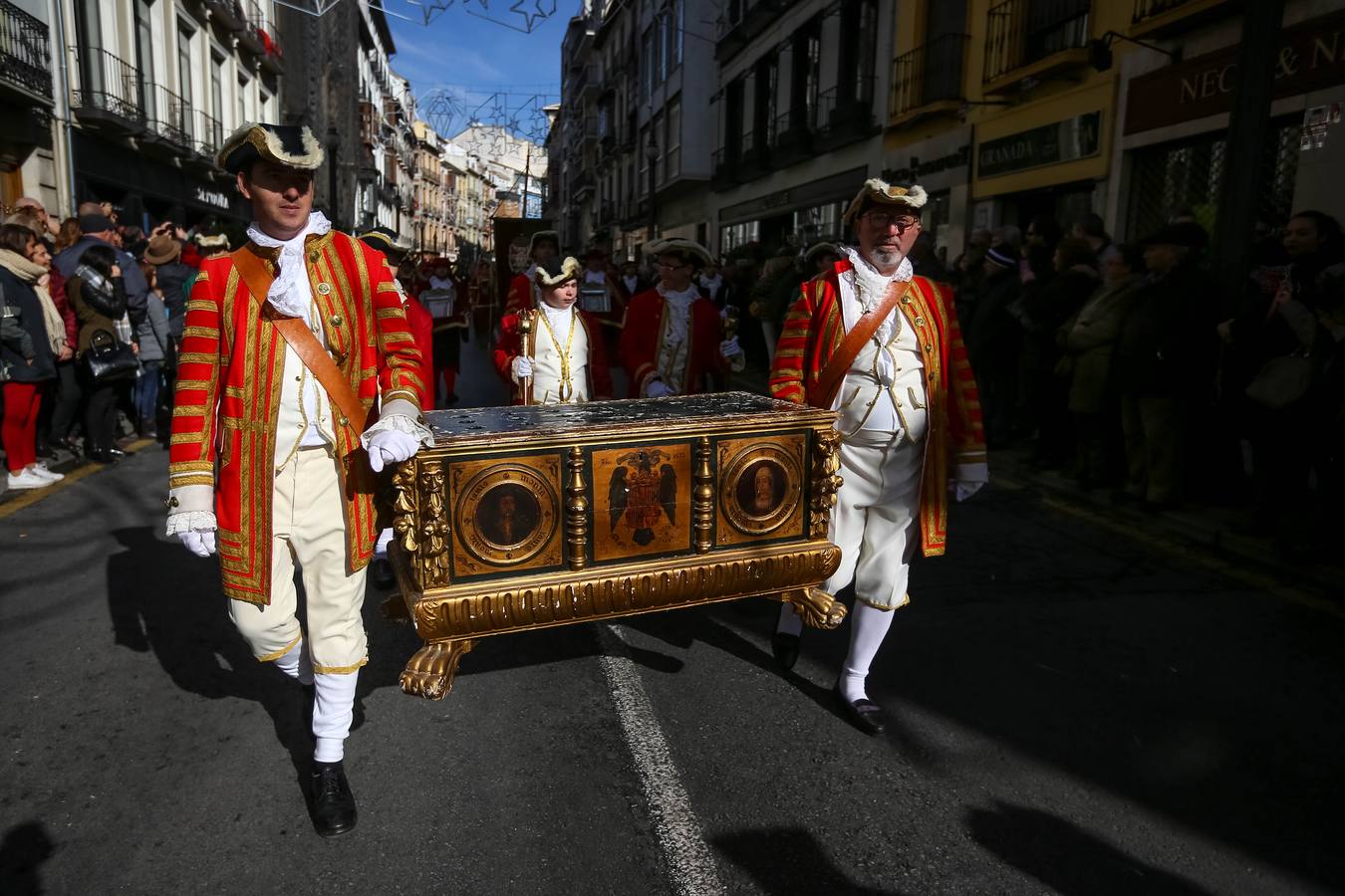 Granada celebra 525 aniversario de La Toma con un cruce de gritos sin incidentes