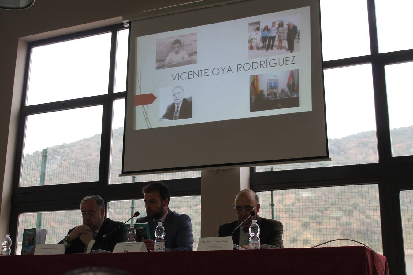 El «único e irrepetible» Vicente Oya