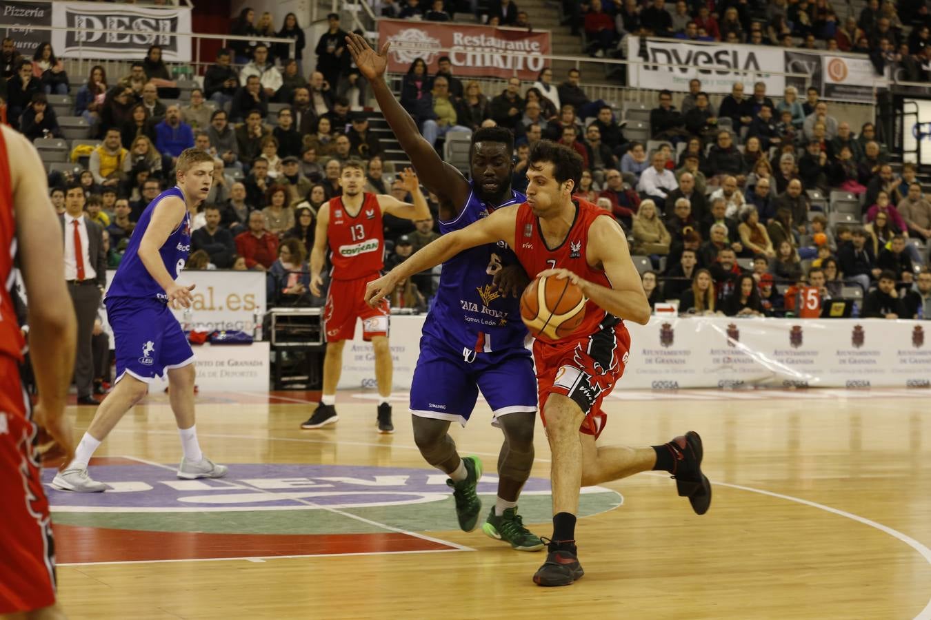 La holgada victoria del Coviran Granada