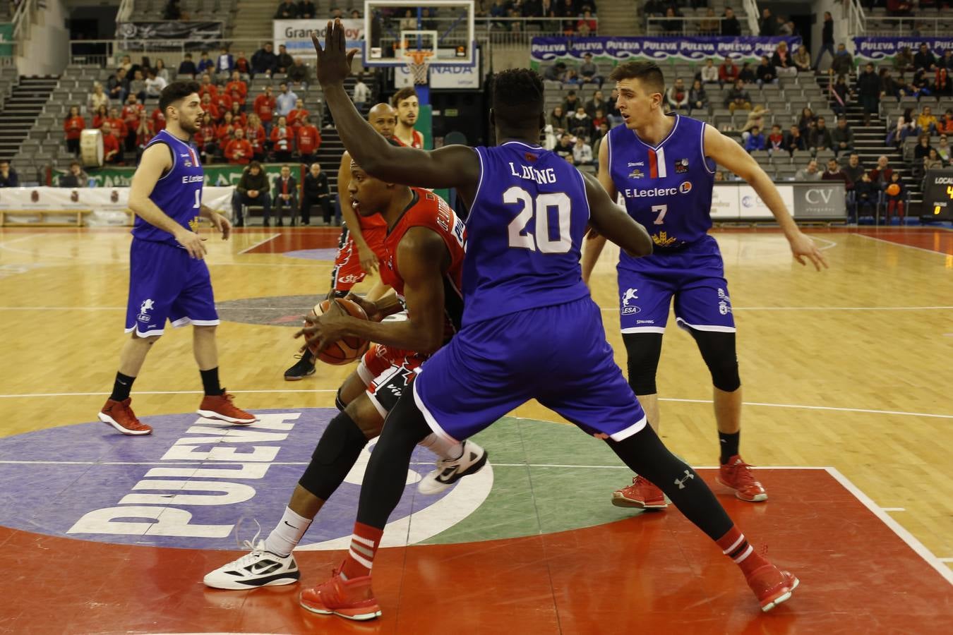 La holgada victoria del Coviran Granada