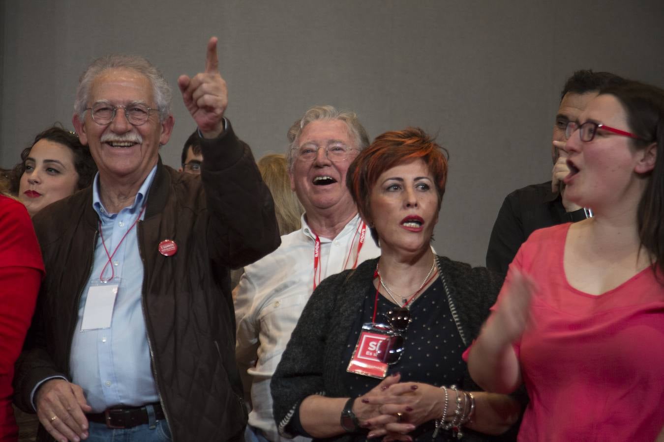 Baño de masas de Pedro Sánchez en Granada
