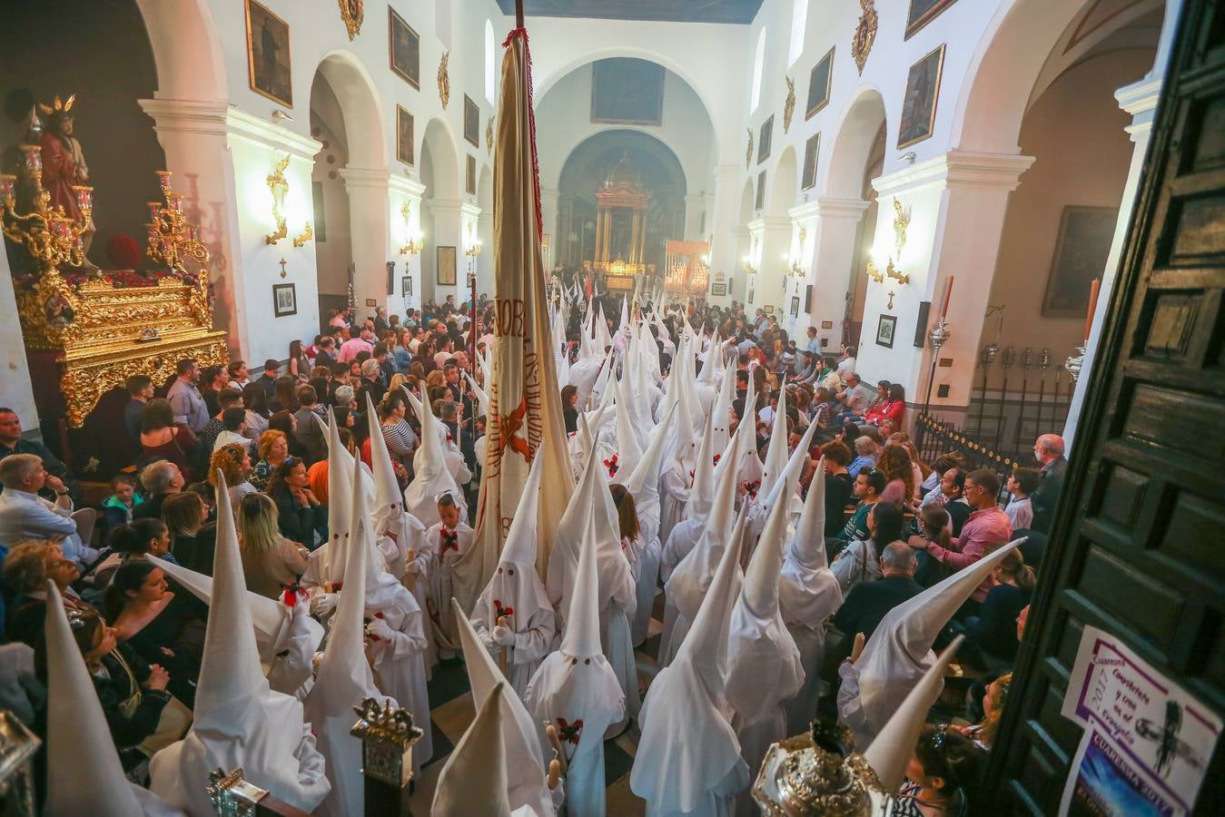 Los Dolores llenó la Carrera del Darro