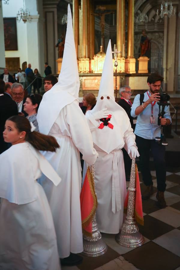 Los Dolores llenó la Carrera del Darro