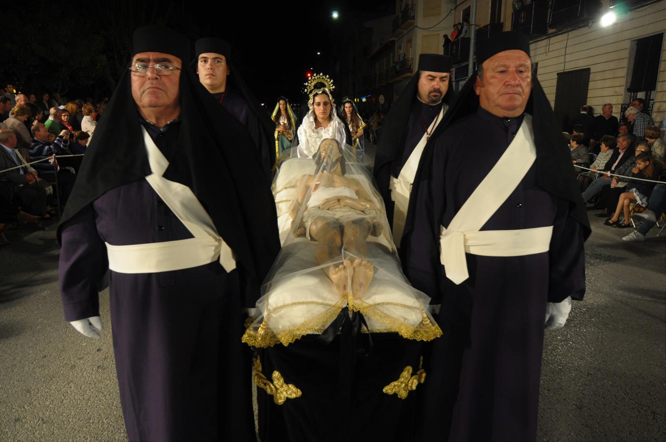 El Padul concentró todos sus pasos de Semana Santa en la tarde-noche del Viernes Santo