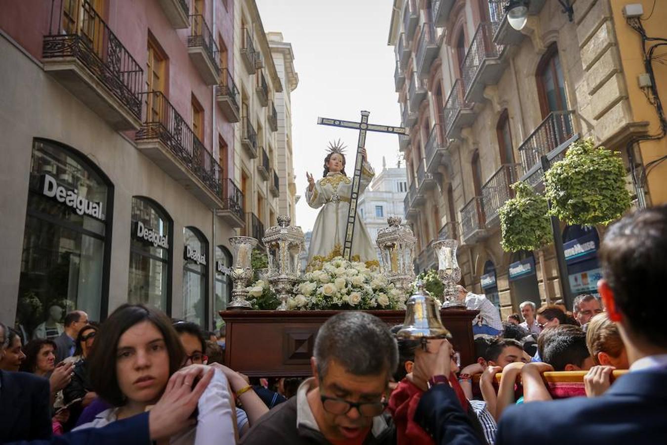 Los Facundillos procesionaron por Granada